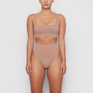 (B10) NEW SKIMS core control mid-waisted thong, color Sienna, Size S/M, NWOT